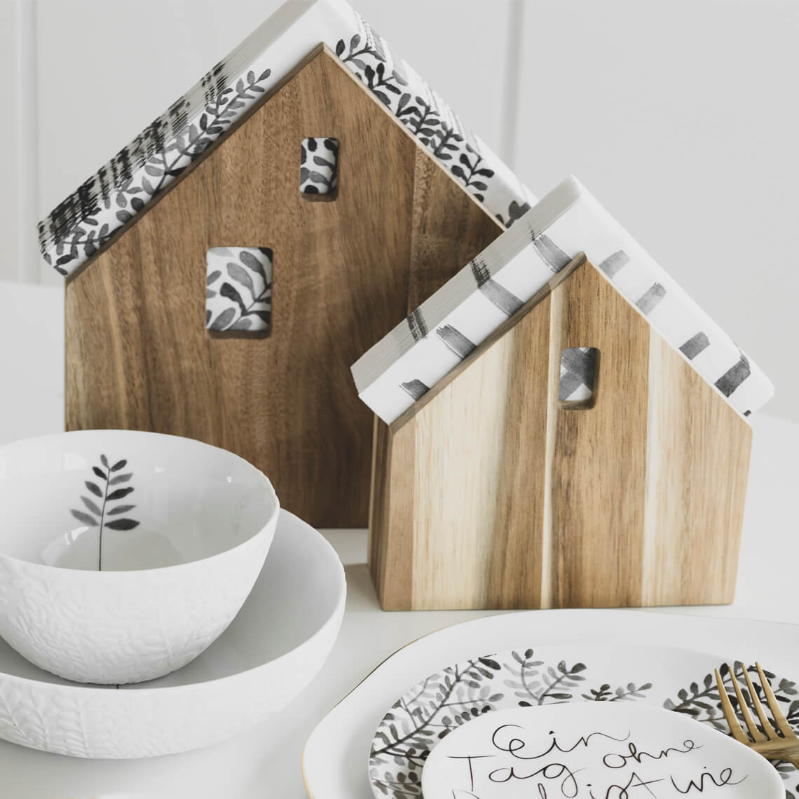NAPKIN HOUSE LARGE ACACIA