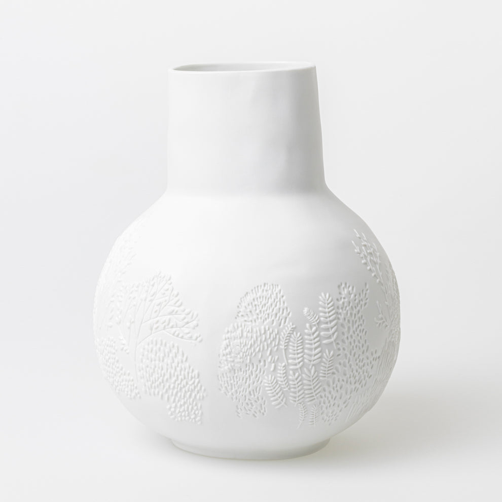 Picture story vase