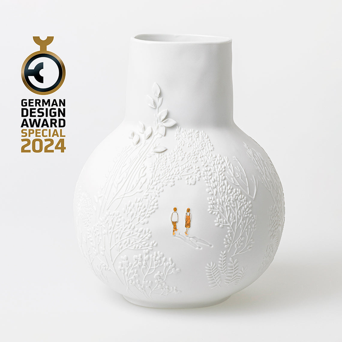 Picture story vase