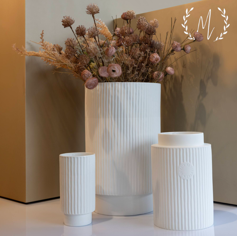 Vase · Small | Petit format
