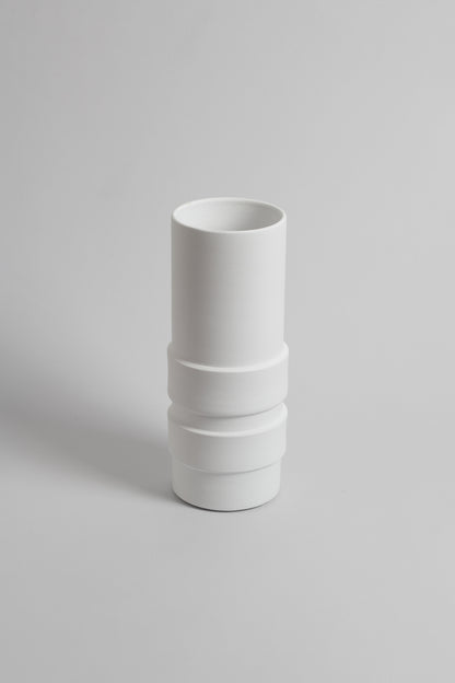 Juliet Vase 02