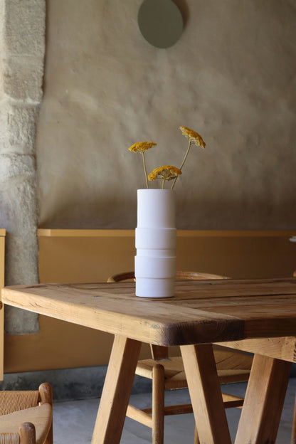 Juliet Vase 02