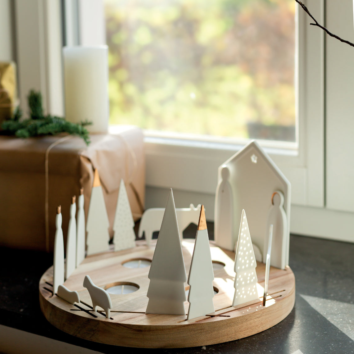 Light object round "Nativity scene"