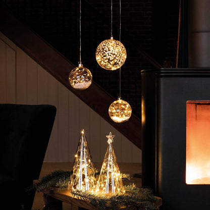 Glass Christmas tree with dots