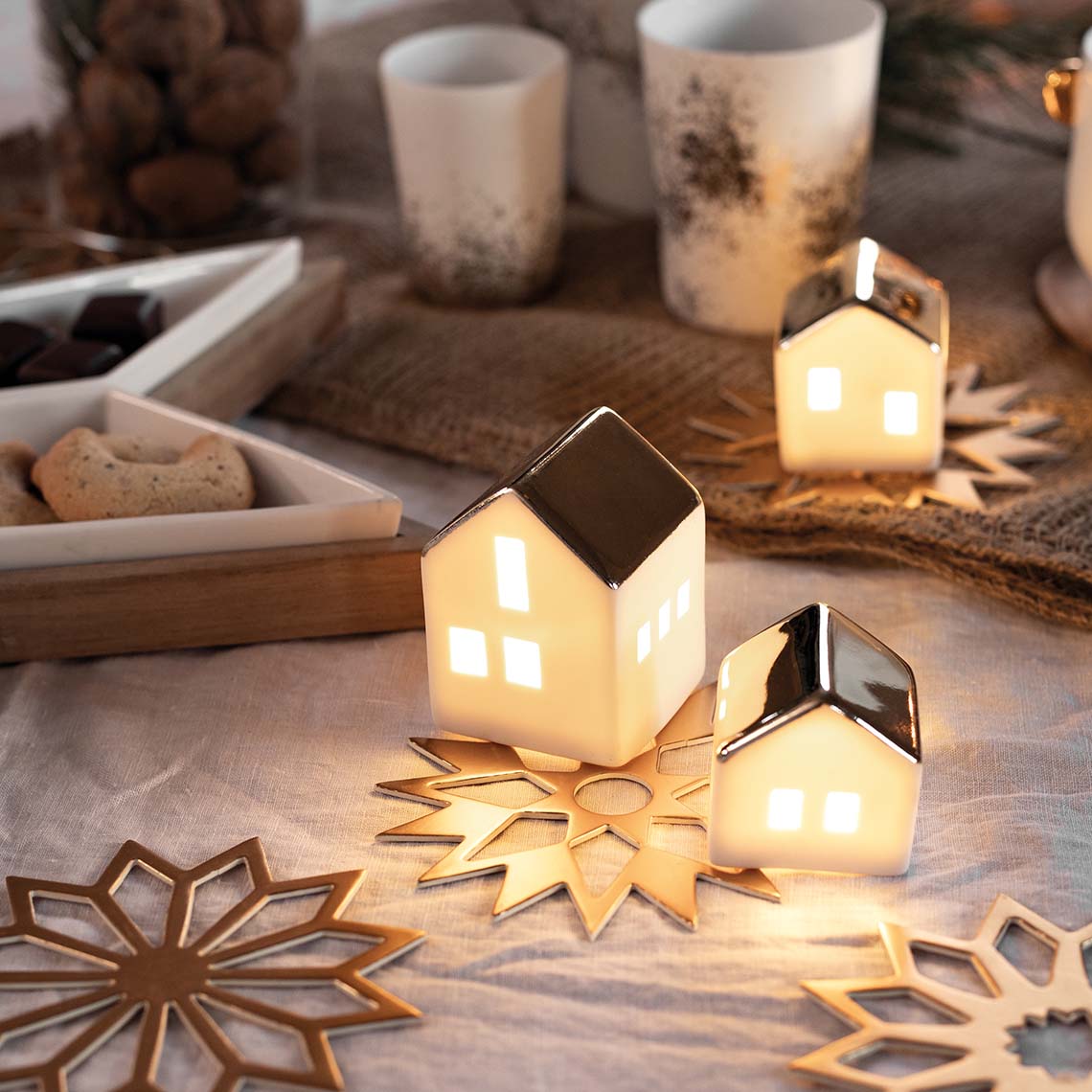 LED mini light house "Medium"